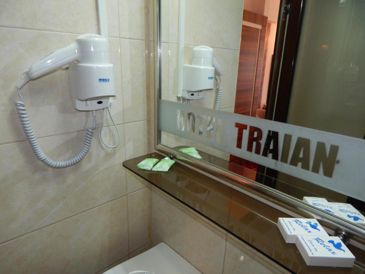 Hotel Traian Caciulata Călimăneşti Dış mekan fotoğraf